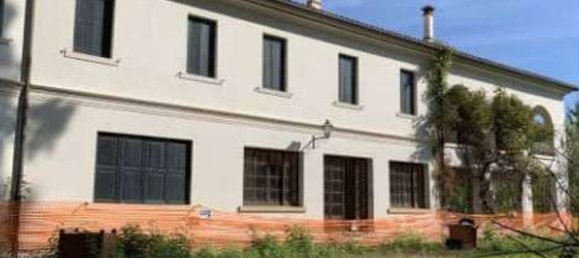 Villa de 38 habitaciónes en Meduna di Livenza, Italy No. 206432 56