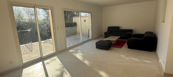 4 bedrooms House in Verrieres-le-Buisson, France No. 123581 15