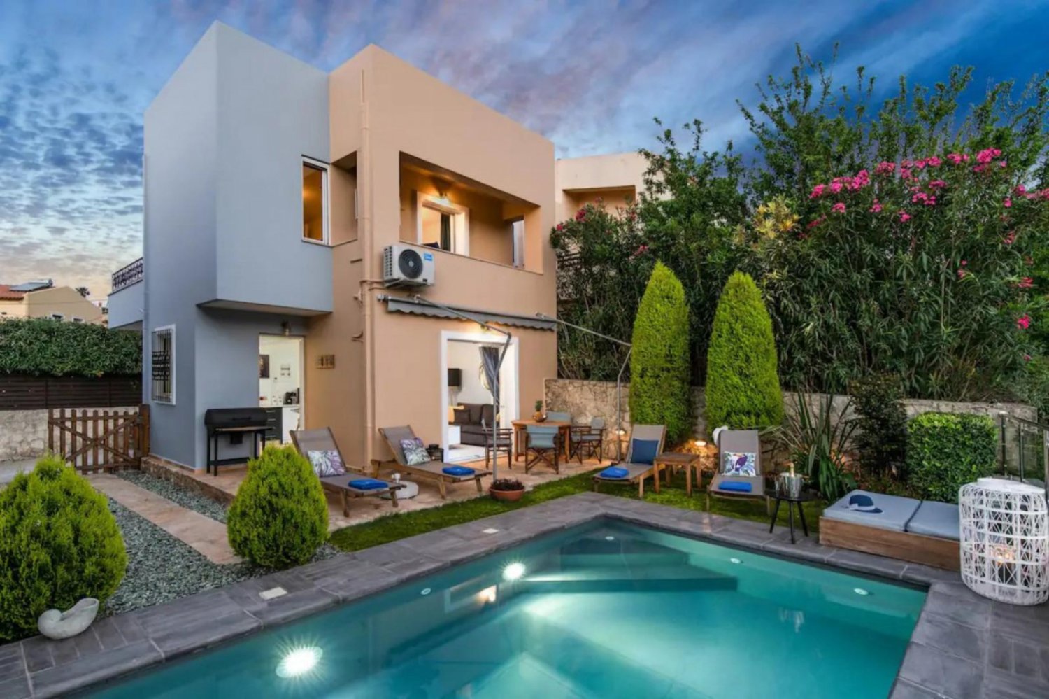 2 bedrooms Commercial property in Chania, Greece No. 73