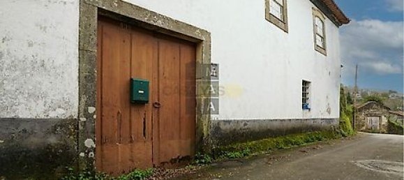 Casa de 8 dormitorios en Vale de Cambra, Portugal No. 26983 5