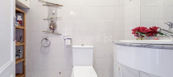 3 bedrooms House in Porto, Portugal No. 136258 6