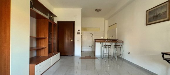 2 rooms Apartment in Rome, Italy No. 197485 14