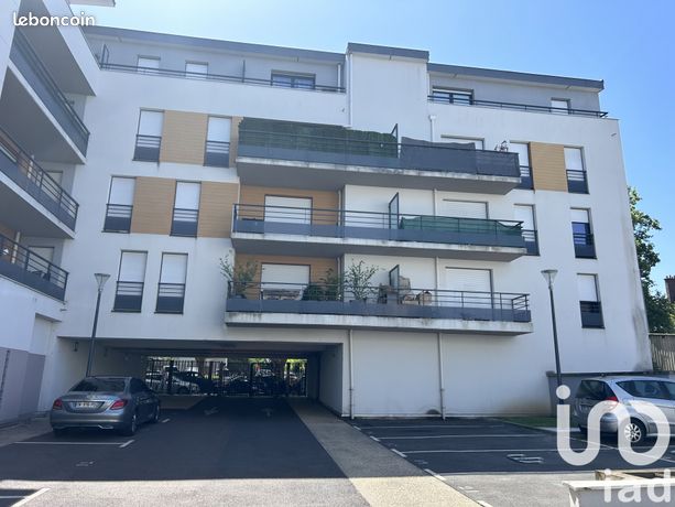 2 bedrooms Apartment in Saint-Ouen-l'Aumone, France No. 358705