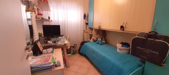 Apartamento de 4 habitaciónes en Taranto, Italy No. 42399 22