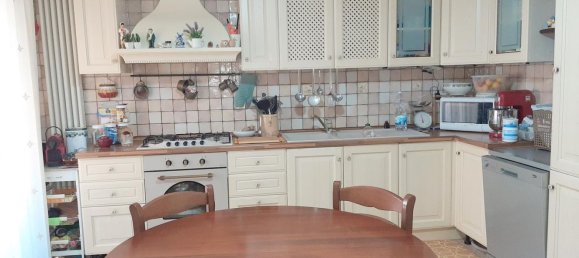 Apartamento de 4 habitaciónes en Taranto, Italy No. 42399 14