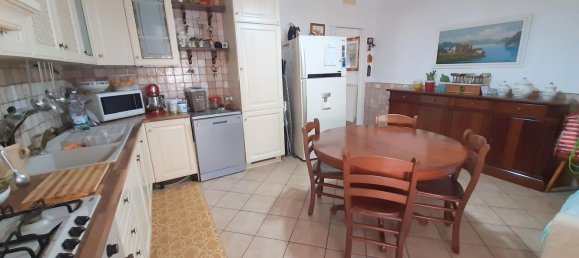 Apartamento de 4 habitaciónes en Taranto, Italy No. 42399 12