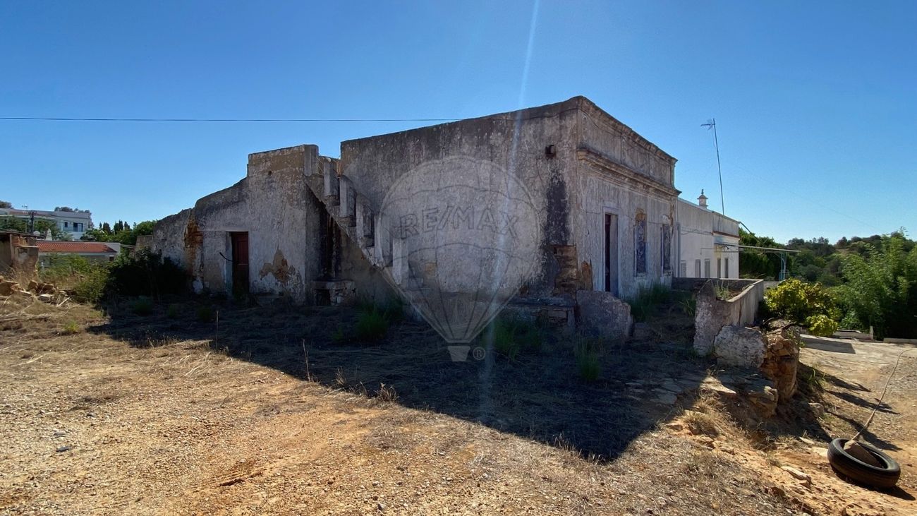 3 bedrooms House in Quelfes, Portugal No. 163337