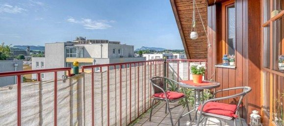 4 rooms Apartment in Seekirchen am Wallersee, Austria No. 146048 3