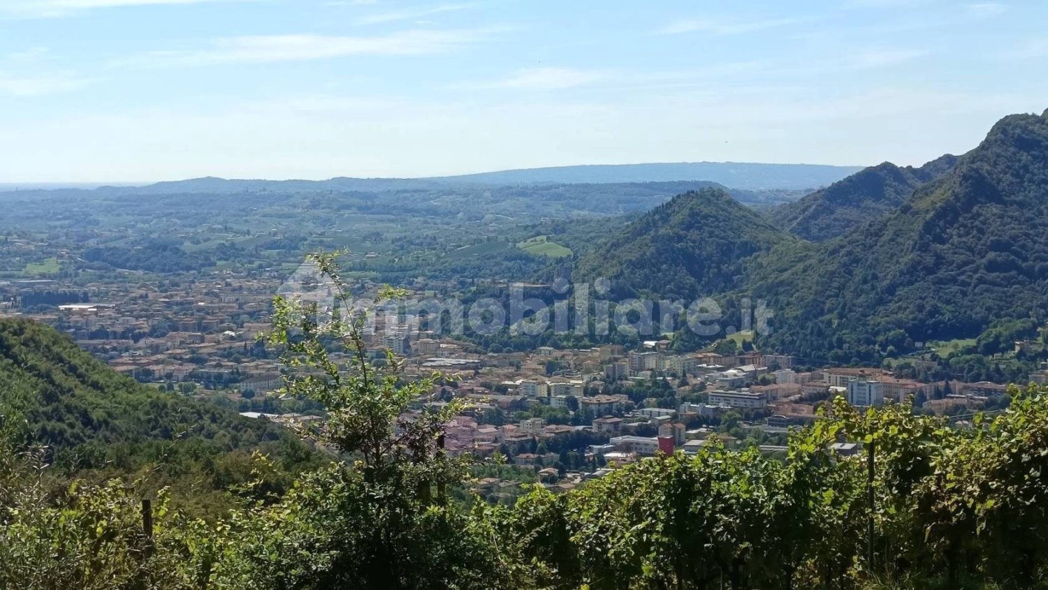 2 bedrooms House in Vittorio Veneto, Italy No. 375961