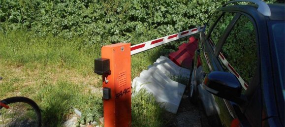 Garage à Campi Bisenzio, Italy 345m² No. 335811 10