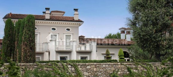 4 Schlafzimmer Villa in Ospitaletto, Italy, Nr. 112042 4