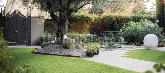 4 Schlafzimmer Villa in Ospitaletto, Italy, Nr. 112042 11