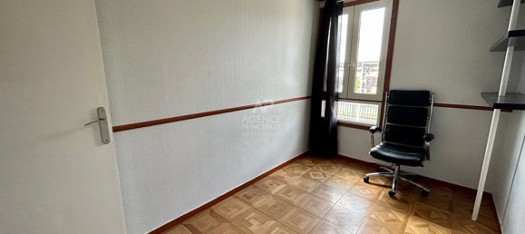 3 غرف نوم شقة في Poissy, France رقم 135387 6