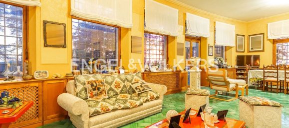 10 rooms Villa in Velletri, Italy No. 64731 3