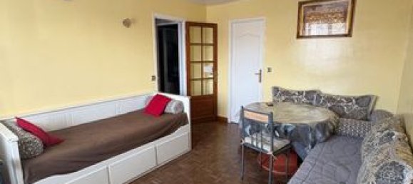 1 bedroom Apartment in Le Blanc-Mesnil, France No. 357062 2