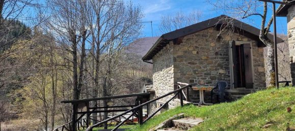 10 rooms House in Fiumalbo, Italy No. 220922 44