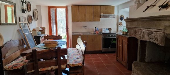 10 rooms House in Fiumalbo, Italy No. 220922 39