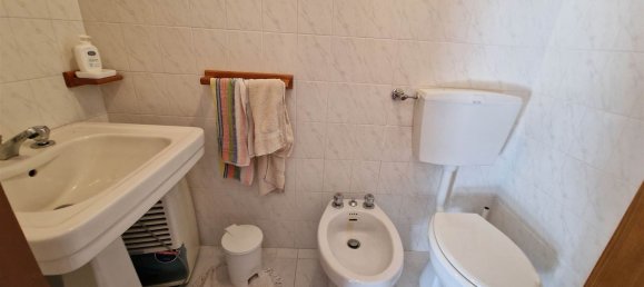 10 rooms House in Fiumalbo, Italy No. 220922 42