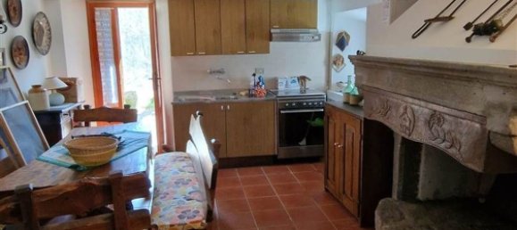 10 rooms House in Fiumalbo, Italy No. 220922 38