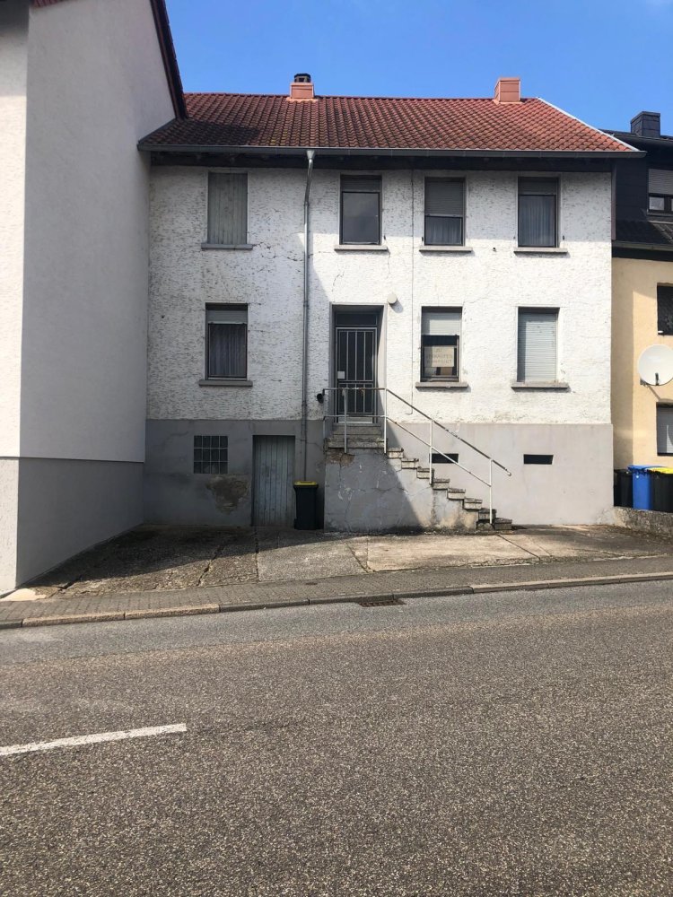 3 غرف نوم تاون هاوس في Saarbrucken, Germany رقم 365583