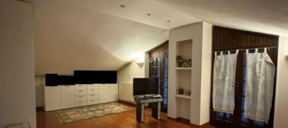 4 rooms Villa in Besana in Brianza, Italy No. 6249 13