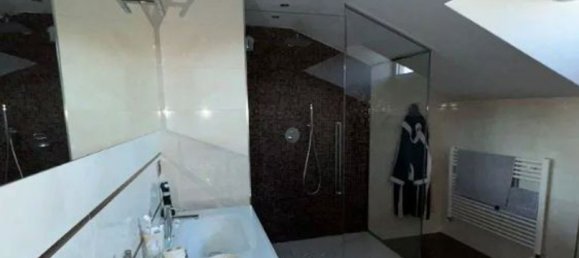 4 rooms Villa in Besana in Brianza, Italy No. 6249 11