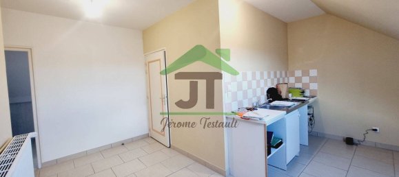 4 bedrooms House in Chateaudun, France No. 39953 13