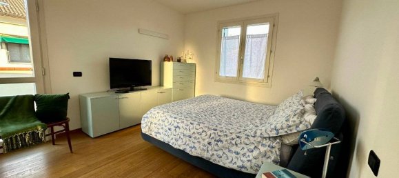 3 bedrooms Villa in Ferrara, Italy No. 282701 20