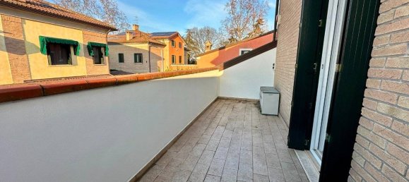 3 bedrooms Villa in Ferrara, Italy No. 282701 27