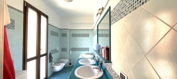 2 Schlafzimmer Haus in Verbania, Italy, Nr. 120502 16