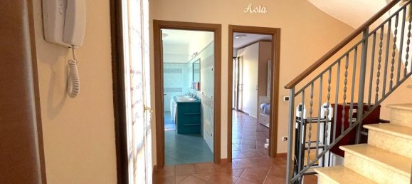 2 Schlafzimmer Haus in Verbania, Italy, Nr. 120502 17