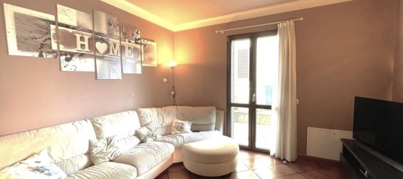 2 Schlafzimmer Haus in Verbania, Italy, Nr. 120502 8
