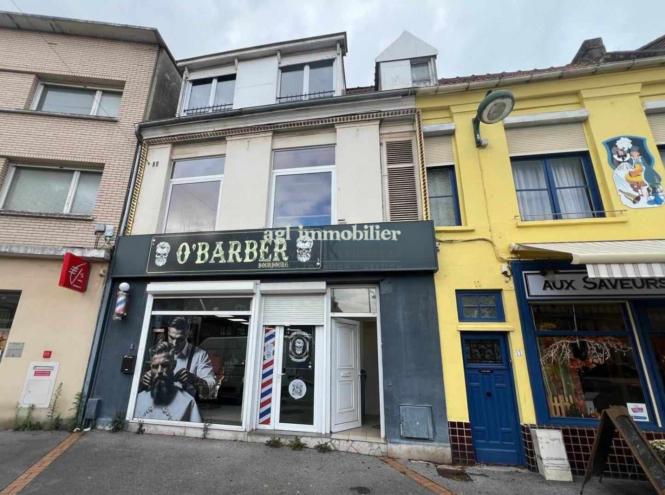 Gebäude in Bourbourg, France 342m², Nr. 42896