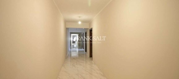 4 chambres Appartement à Ghaxaq, Malta No. 8044 17