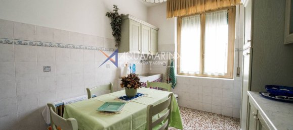 6 Schlafzimmer Wohnung in San Bartolomeo al Mare, Italy, Nr. 372773 8