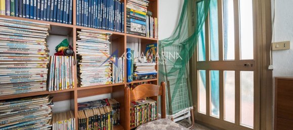 6 Schlafzimmer Wohnung in San Bartolomeo al Mare, Italy, Nr. 372773 4