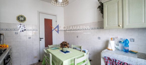 6 Schlafzimmer Wohnung in San Bartolomeo al Mare, Italy, Nr. 372773 11