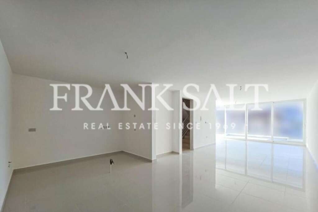 3 chambres Appartement à Swieqi, Malta No. 1696