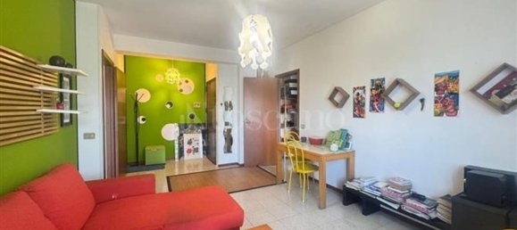 3-salle Appartement à Catania, Italy No. 276354 5