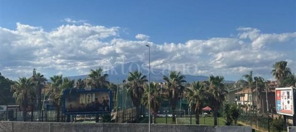 3-salle Appartement à Catania, Italy No. 276354 11