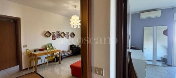 3-salle Appartement à Catania, Italy No. 276354 8