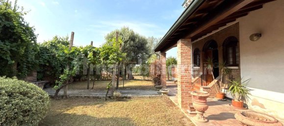 5 غرف نوم فيلا في Marcaria, Italy رقم 354494 3