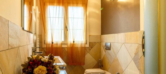 5 rooms House in Medicina, Italy No. 34413 54