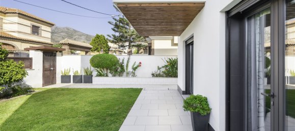 3 bedrooms Villa in Torremolinos, Spain No. 41975 7