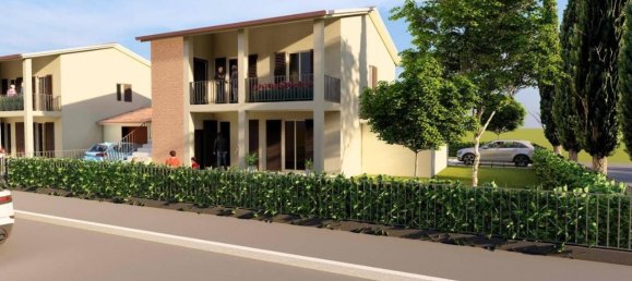 4 rooms Apartment in Grosseto, Italy No. 37792 3