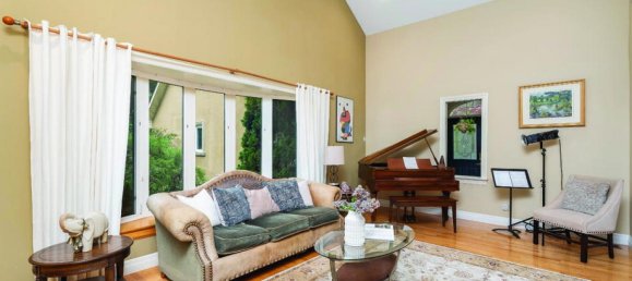 6 bedrooms House in Mississauga, Canada No. 313 11