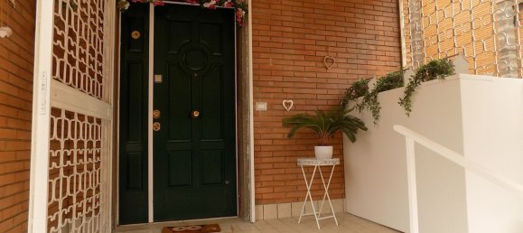 8-Zimmer Villa in Rome, Italy, Nr. 44845 33