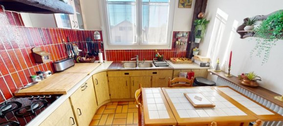 4 Schlafzimmer Haus in Saint-Prix, France, Nr. 163228 8