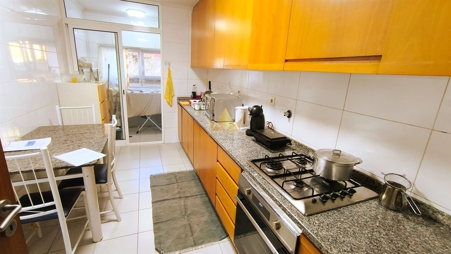 3 bedrooms Apartment in Porto, Portugal No. 294214