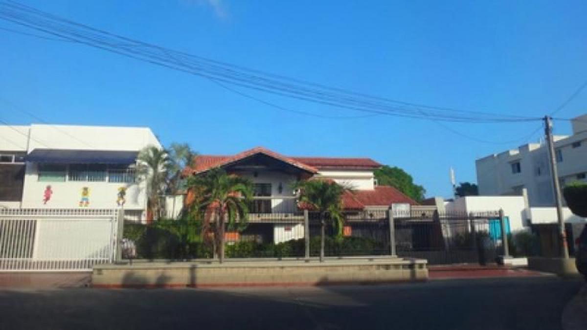 Casa de 3 dormitorios en Atlántico, Colombia No. 5233
